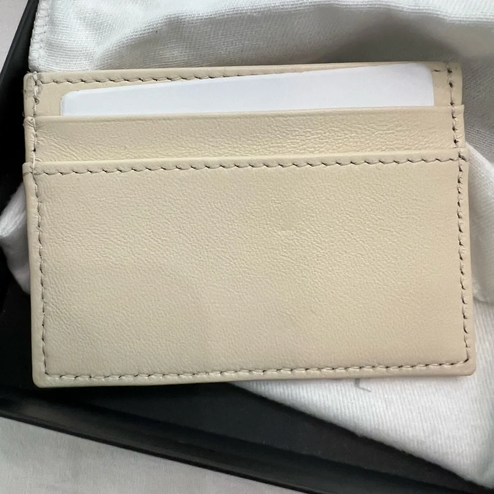 Versace Cream Quilted Leather Card Holder with Gold Medallion - Picture 3 of 3